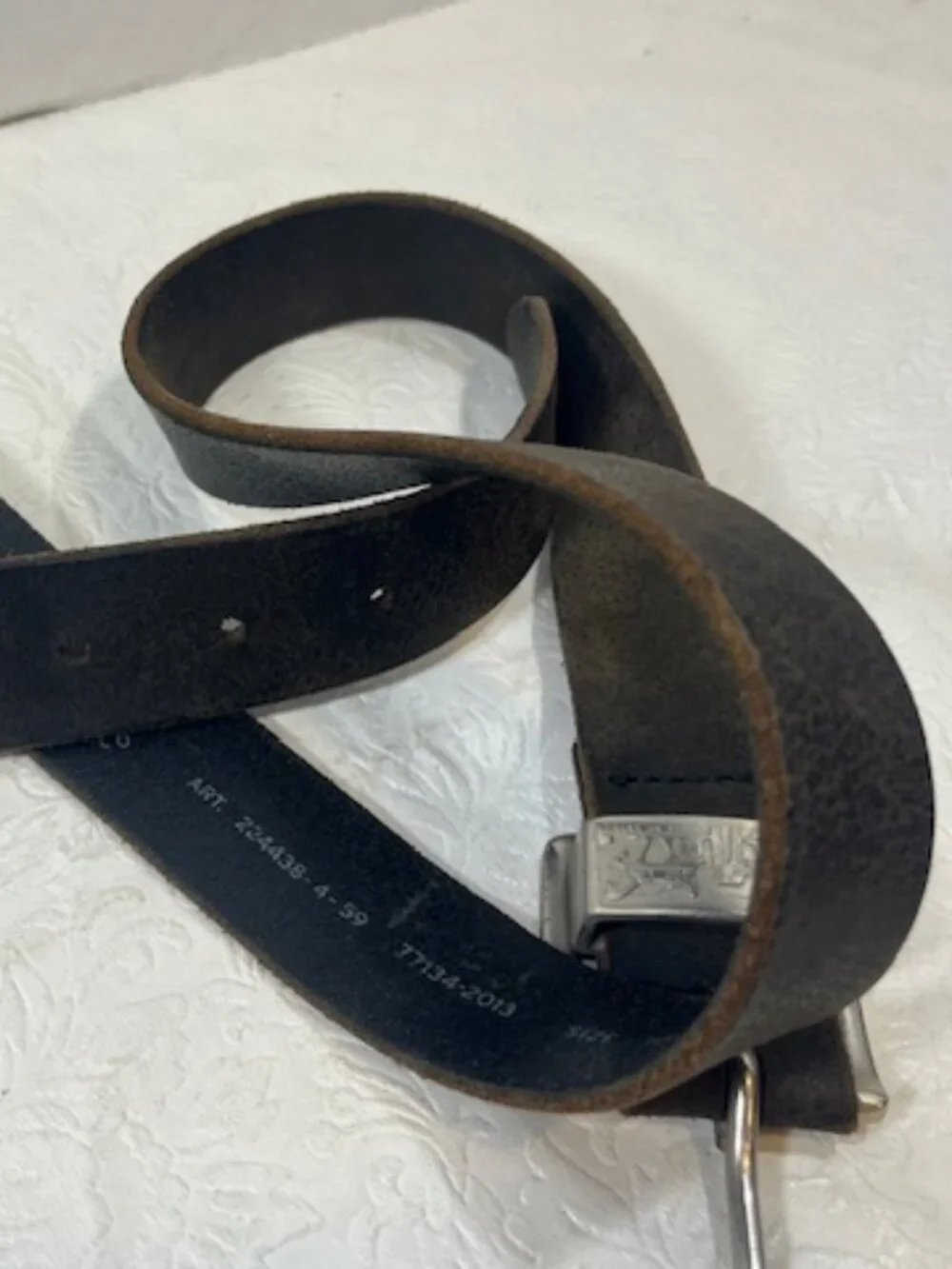 Levi’s Men's Dark Brown Full Grain Bovine Leather Belt Two Horse Logo WesternXXL